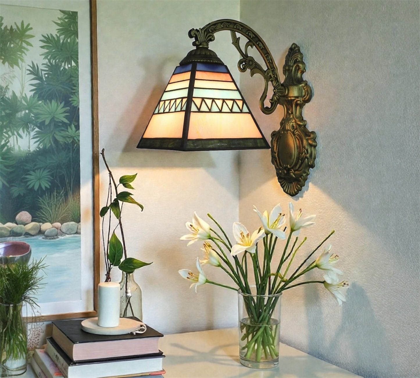 CDH Tiffany Wall Lights with 15cm Shade (15031Q)