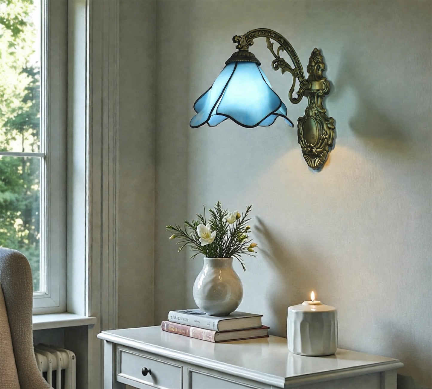 CDH Tiffany Wall Lights with 20cm Shade (12034TW)