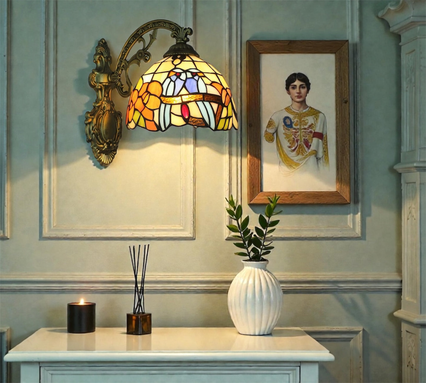 CDH Tiffany Wall Lights with 20cm Shade (12064Q)