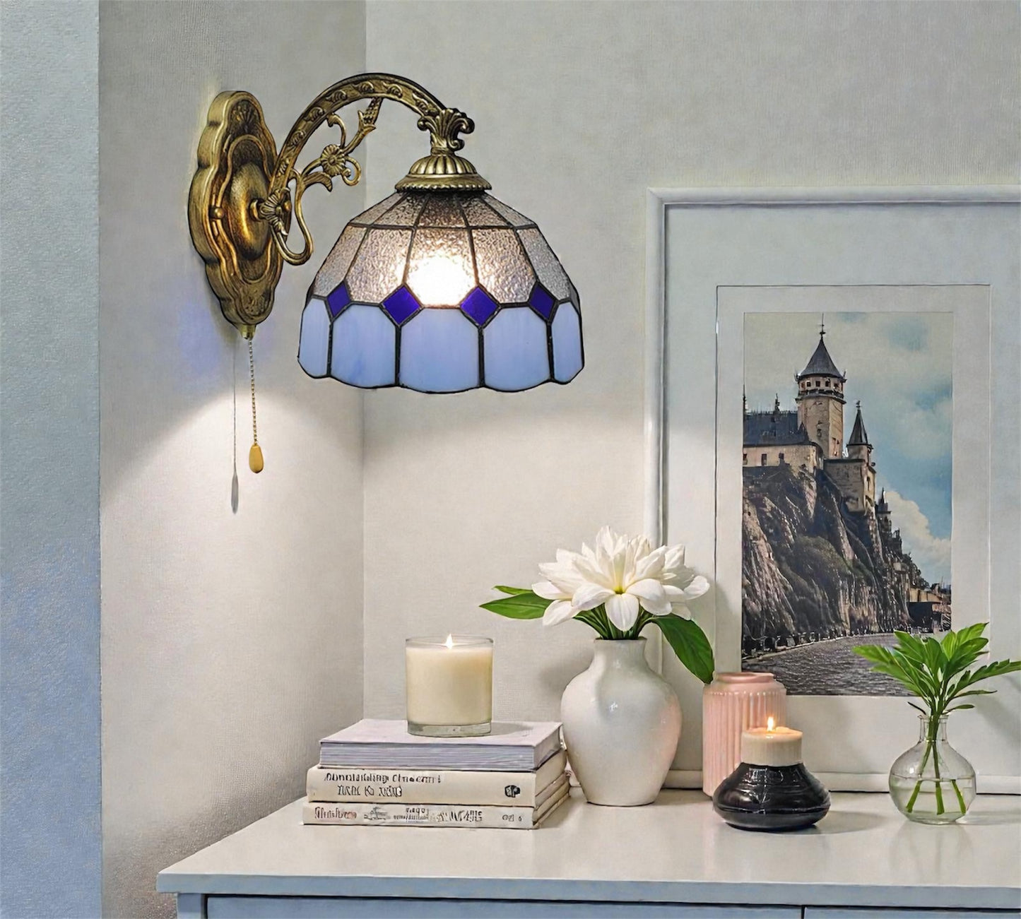 CDH Tiffany Wall Lights with 20cm Shade (26006BW)