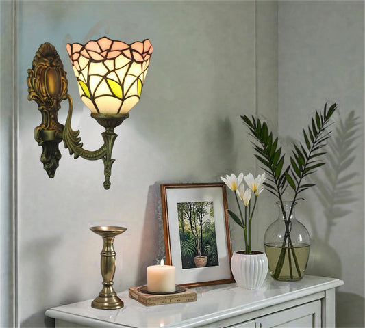 CDH Tiffany Wall Lights with 16cm Shade (26010W)