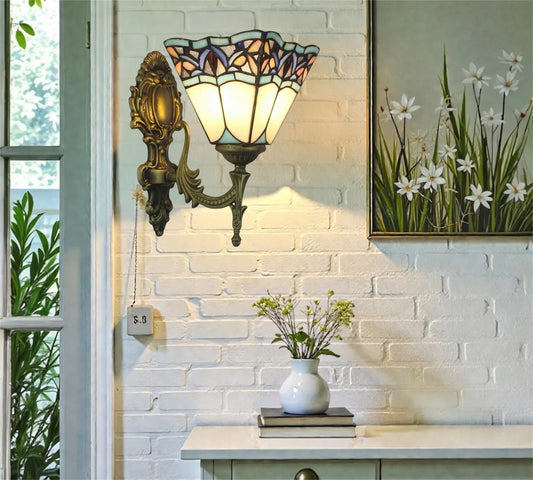 CDH Tiffany Wall Lights with 16cm Shade (26012W)