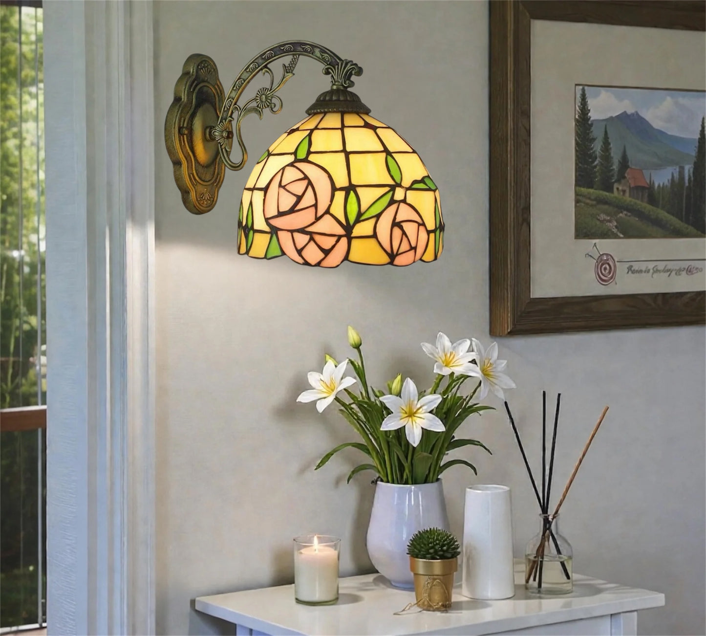 CDH Tiffany Wall Lights with 20cm Shade (11004W)