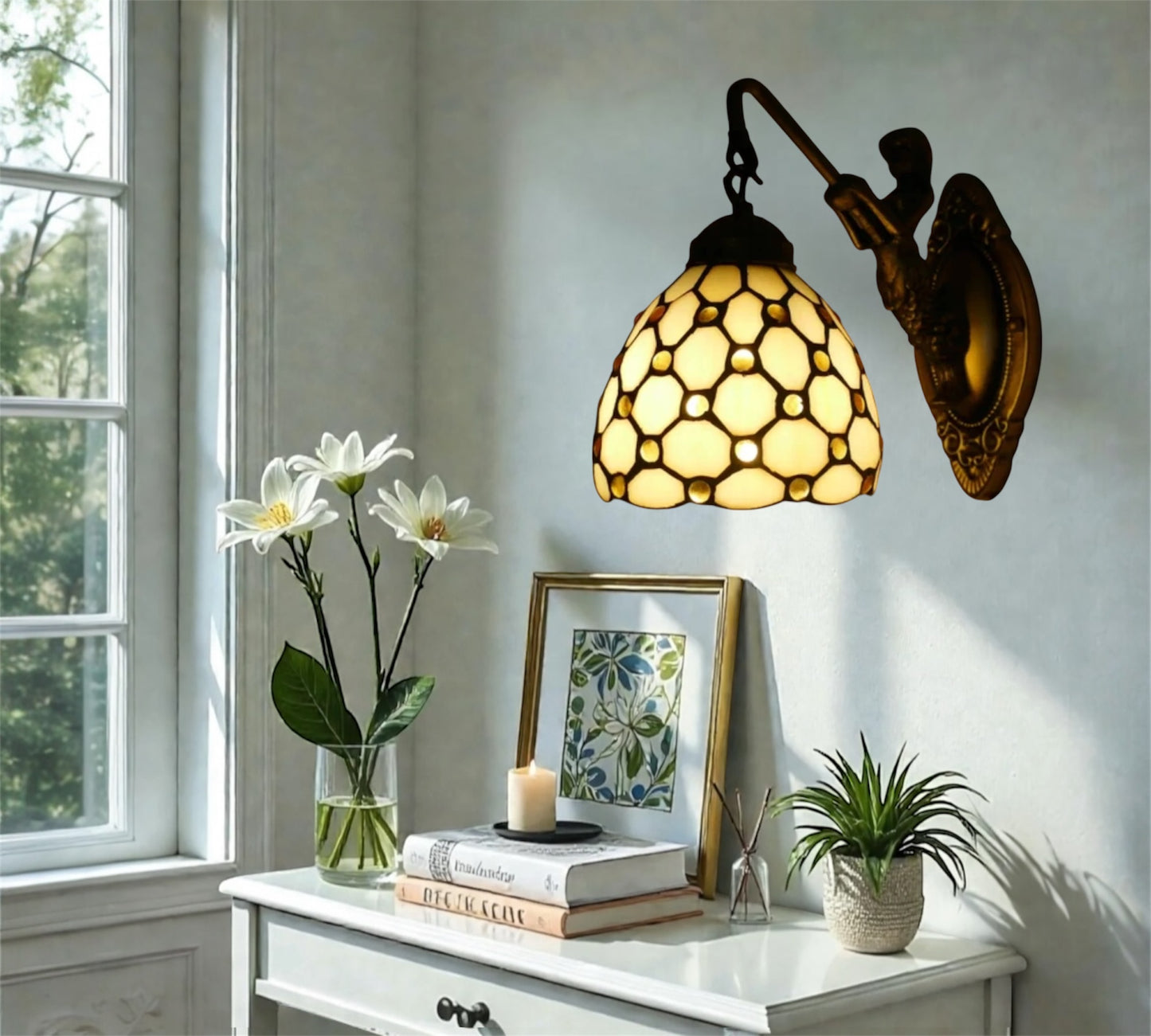 CDH Tiffany Wall Lights with 15cm Shade (12021Q)