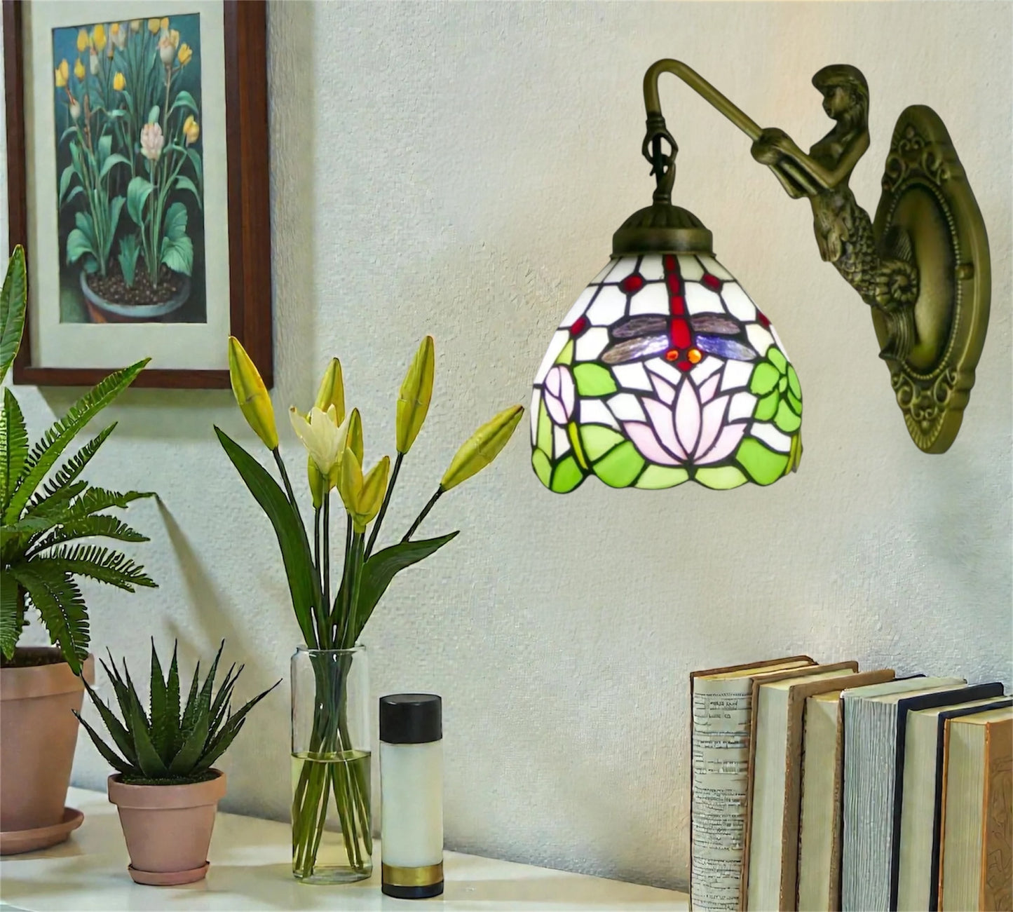 CDH Tiffany Wall Lights with 15cm Shade (12732Q)