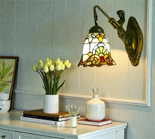 CDH Tiffany Wall Lights with 15cm Shade (12025Q)