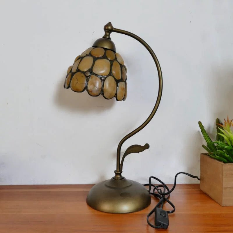 CDH Tiffany Table Lamp with 15cm Shade (26002Y)