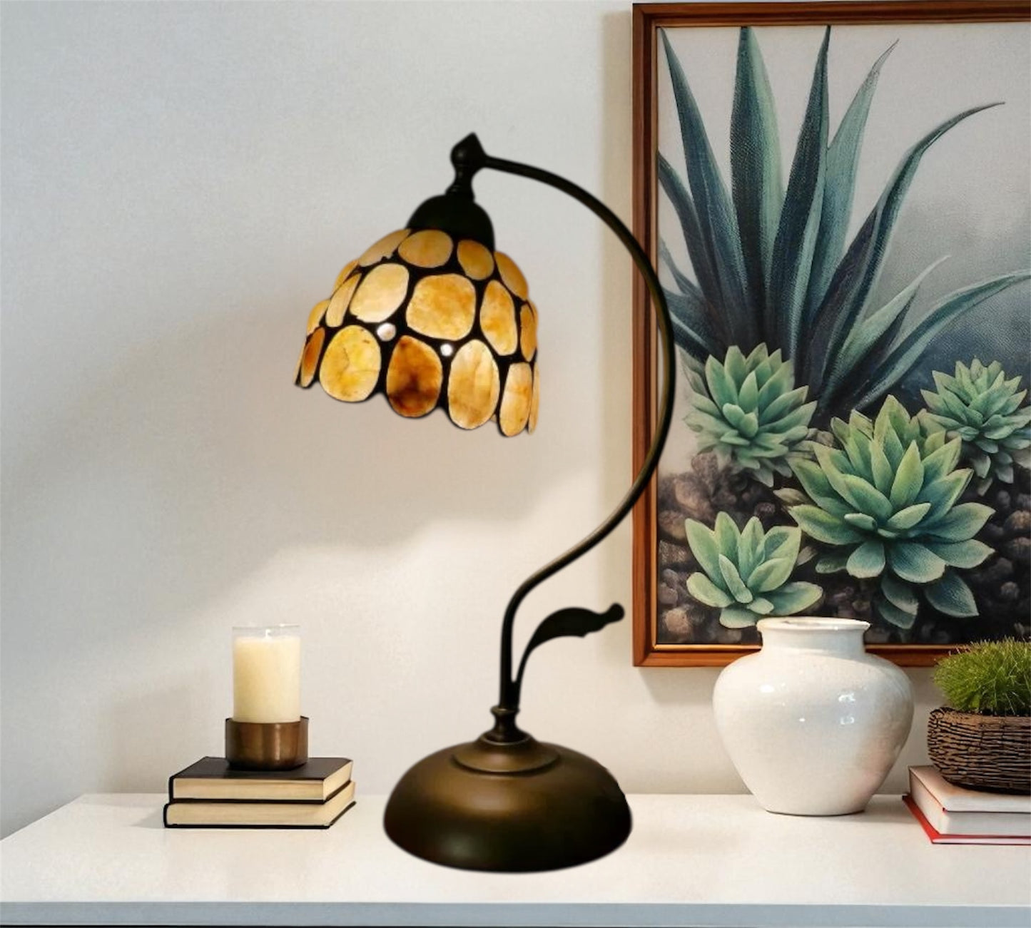 CDH Tiffany Table Lamp with 15cm Shade (26002Y)