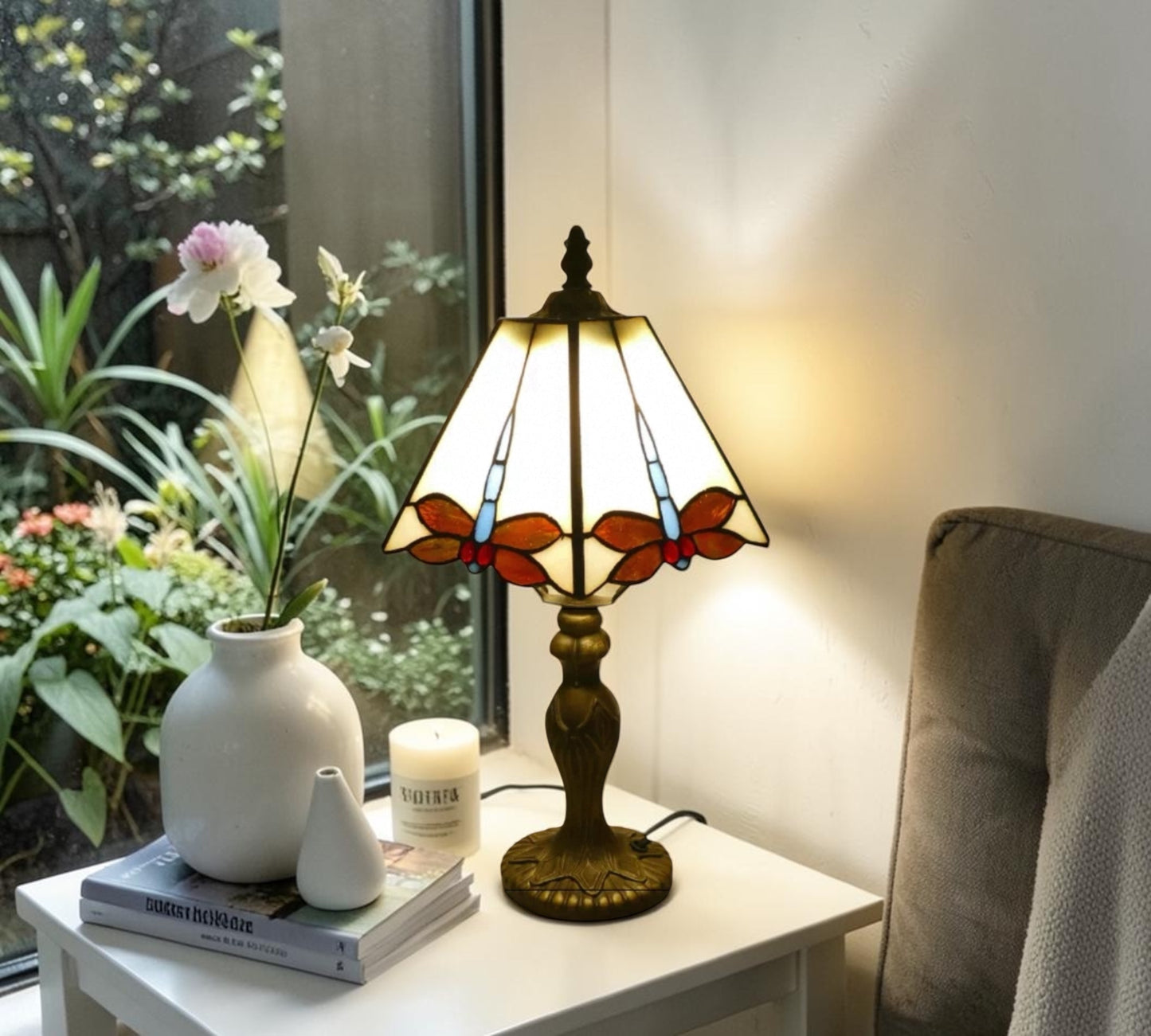CDH 10" Tiffany Table Lamp with 20cm Shade (12304S)