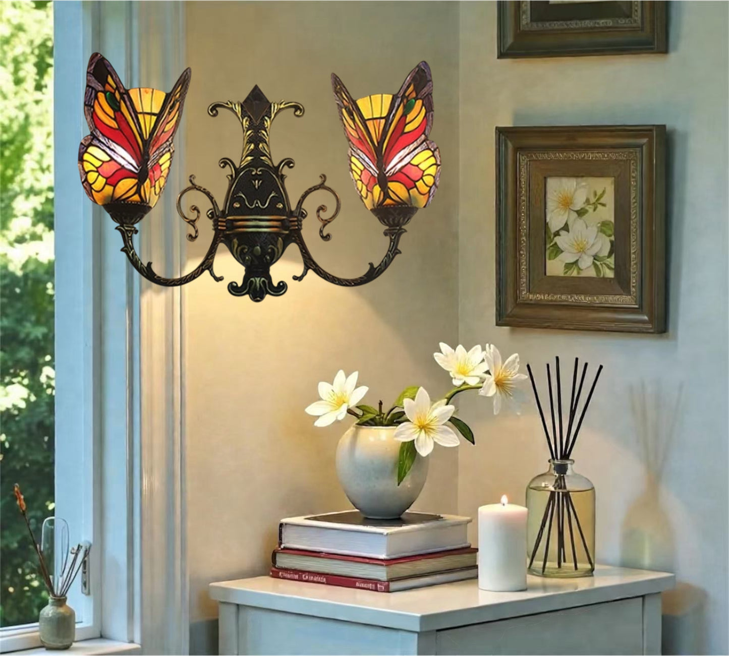 CDH Tiffany Wall Lights (26016WRD)