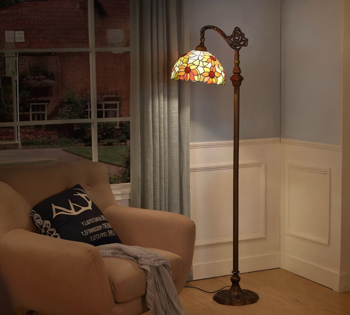 CDH Tiffany Bridge Arm Style Floor Lamp (12068F) 12" 30CM Shade