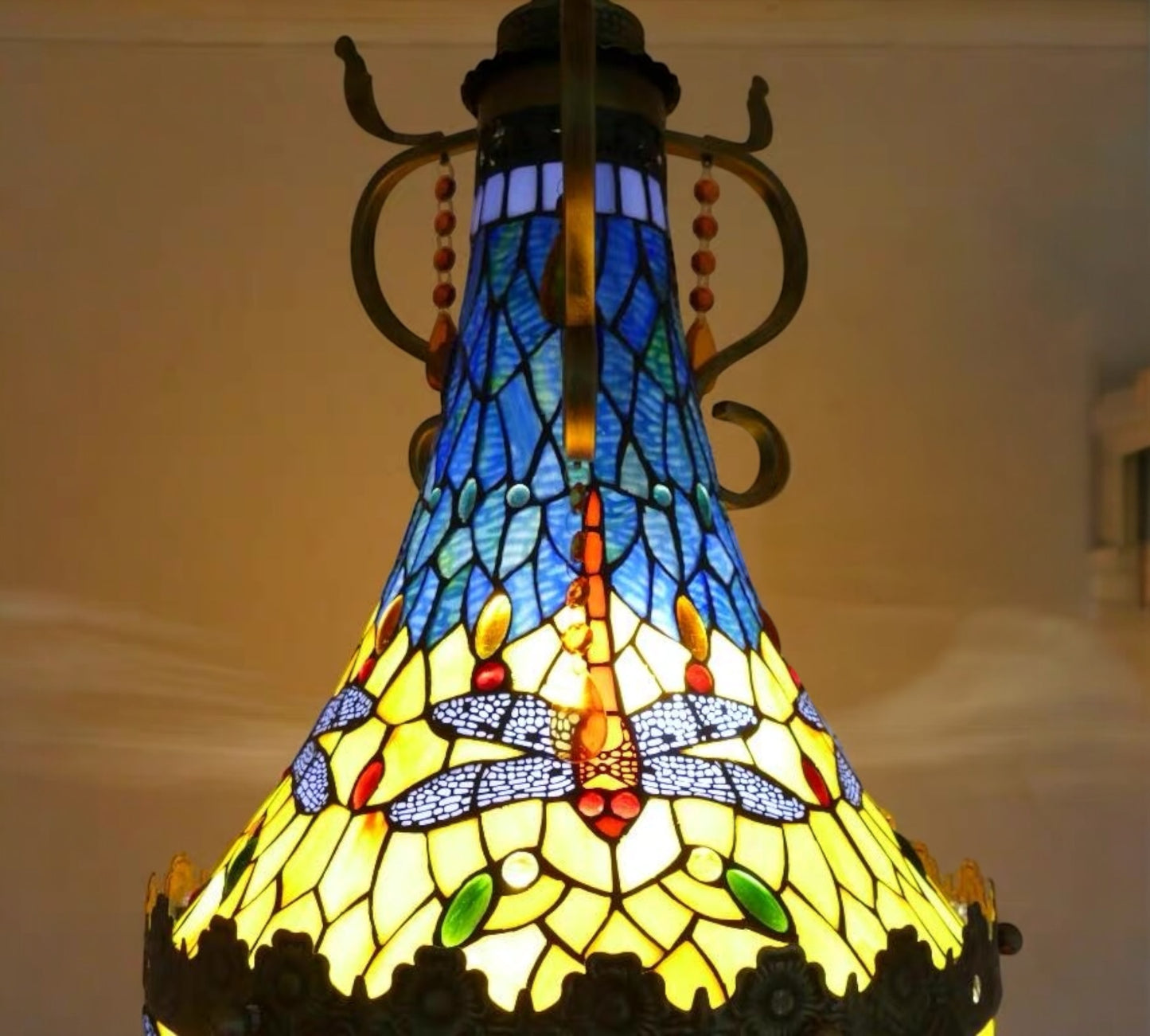 CDH 16" Tiffany Style Inverted Chandelier with 40cm Shade (16117CSTL_R)