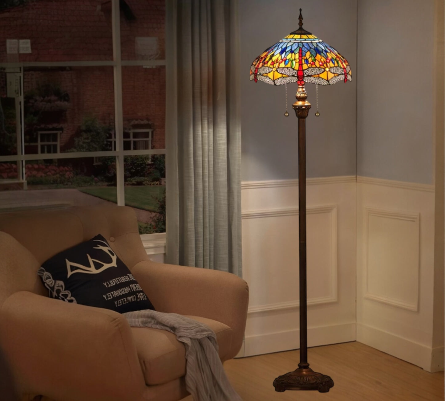 CDH Tiffany Floor Lamp (16031) 16" 40CM Shade