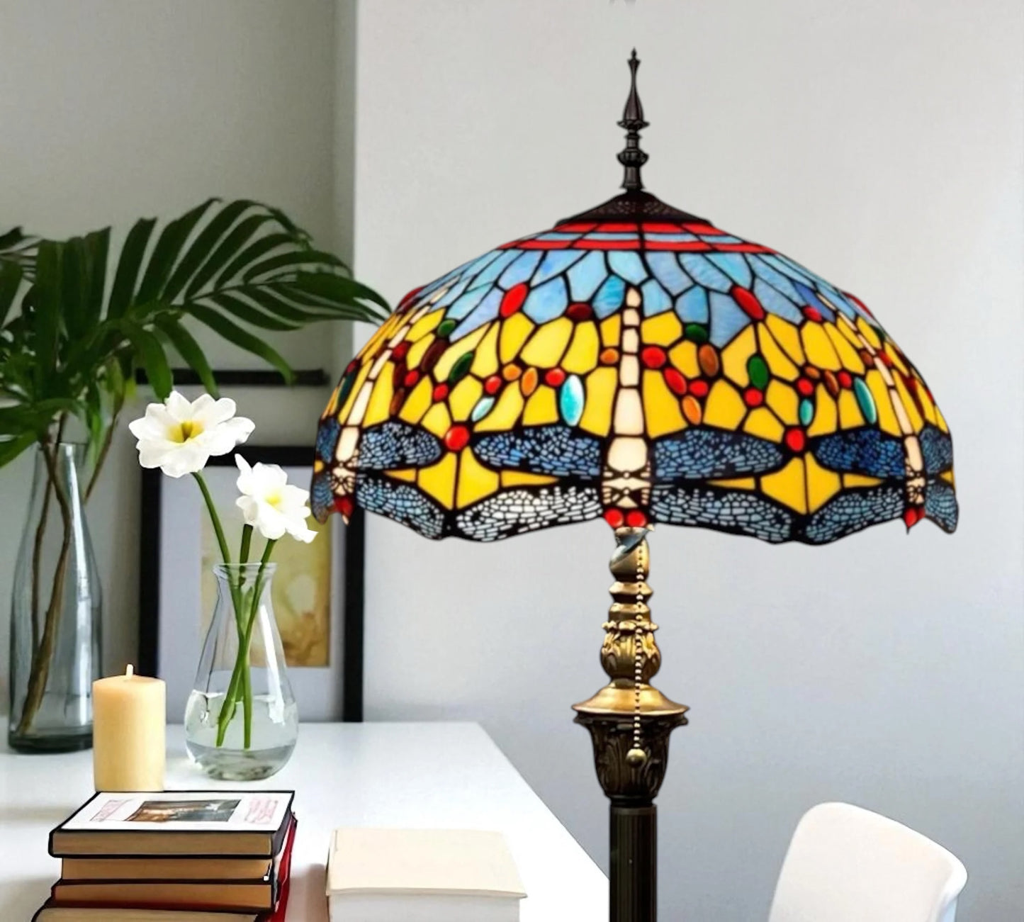CDH Tiffany Floor Lamp (16033) 16" 40CM Shade