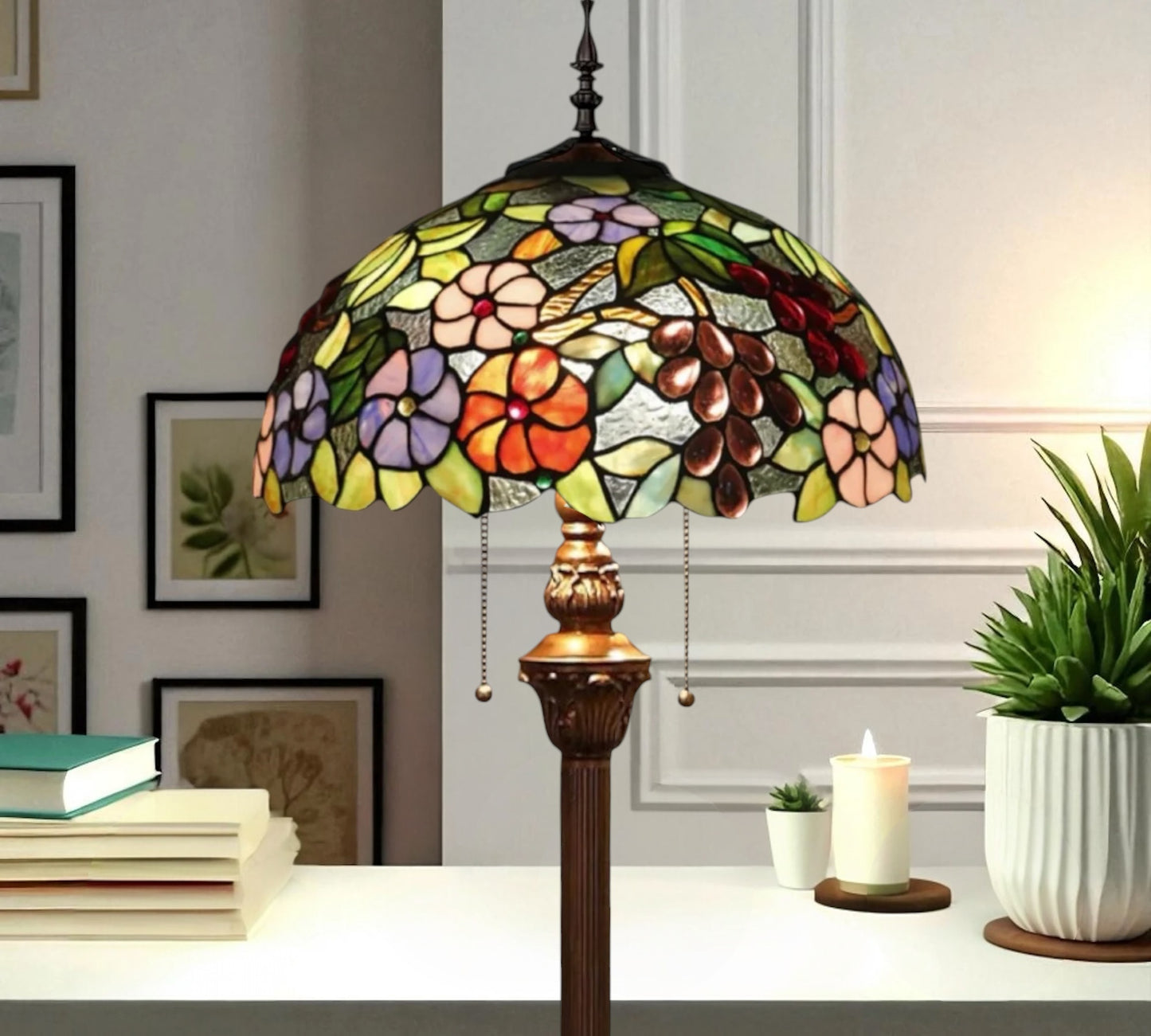 CDH Tiffany Floor Lamp (16022) 16" 40CM Shade