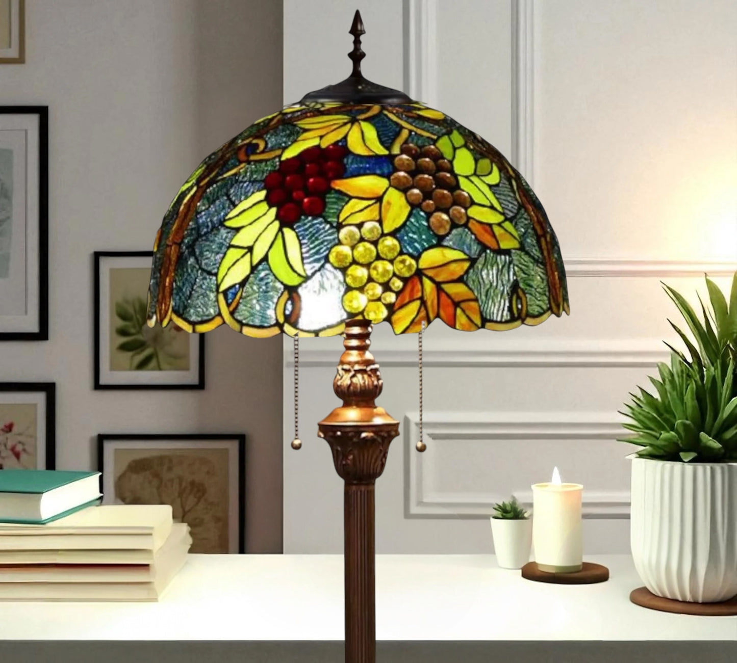 CDH Tiffany Floor Lamp (15020A) 16" 40CM Shade