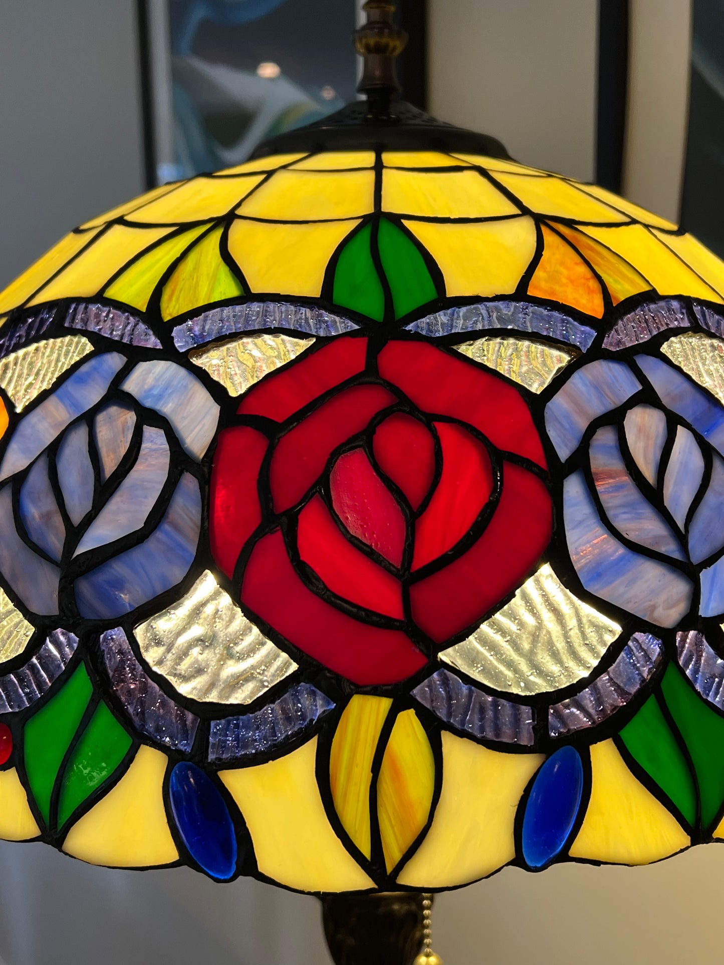 CDH Tiffany Floor Lamp (16081)  16" 40CM Shade