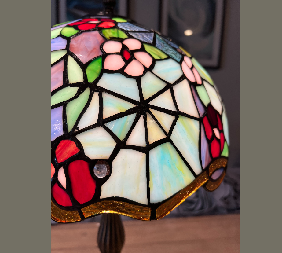 CDH 12" Tiffany Table Lamp (12008)