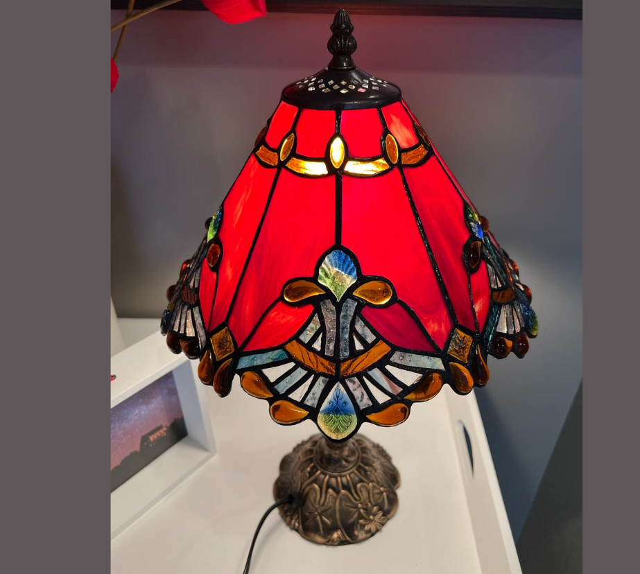 CDH 12" Tiffany Table Lamp (12001R)