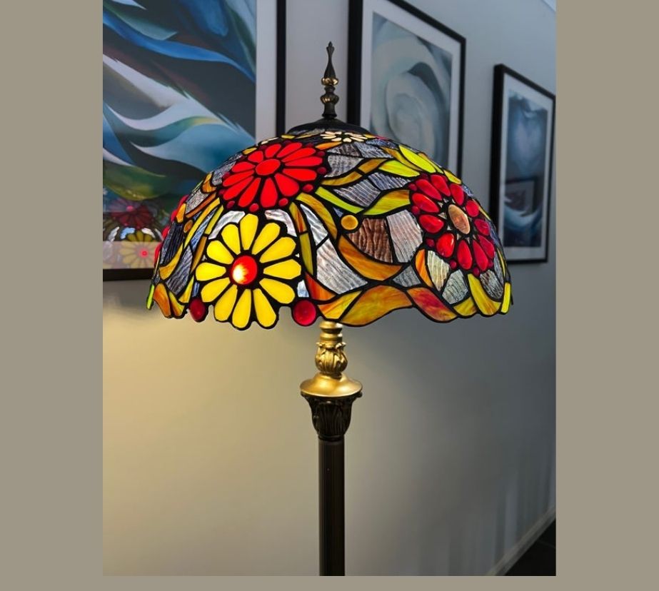 CDH Tiffany Floor Lamp (16939) 16" 40CM Shade