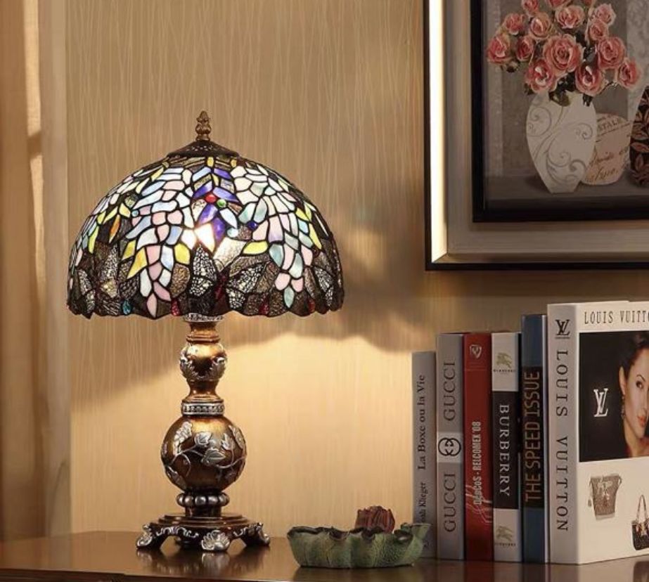CDH 12" Tiffany Table Lamp (12074)