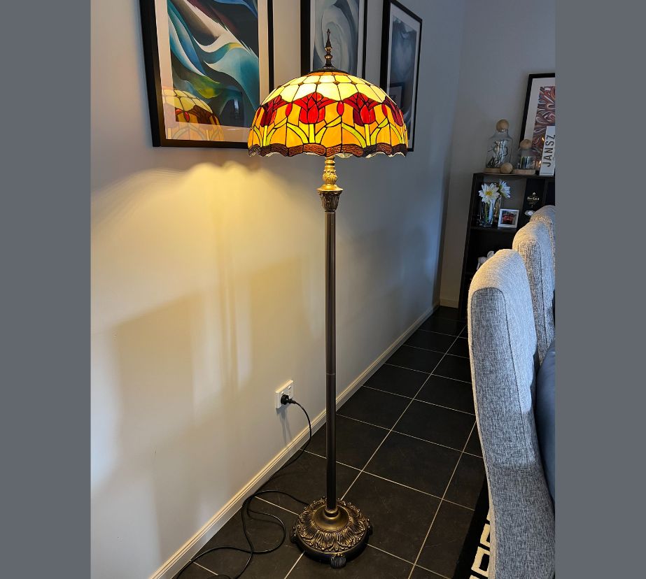CDH Tiffany Floor Lamp (16030) 16" 40CM Shade