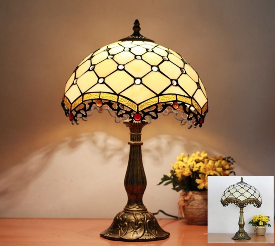 CDH 12" Tiffany Table Lamp (12010)