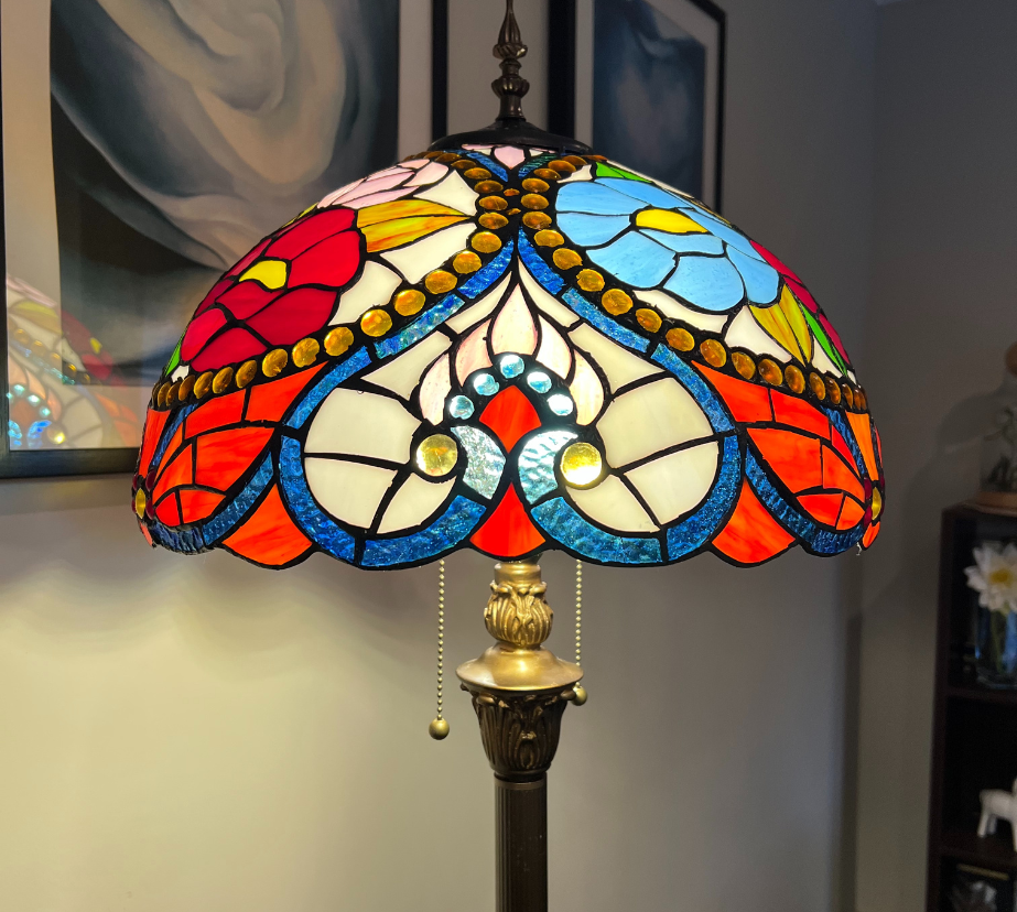 CDH Tiffany Floor Lamp (16943) 16" 40CM Shade